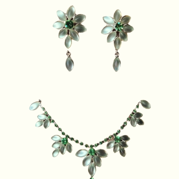 NWOT FAITHFUL Austrian Crystal Bridal Bridesmaid Necklace Set - Picture 4 of 5